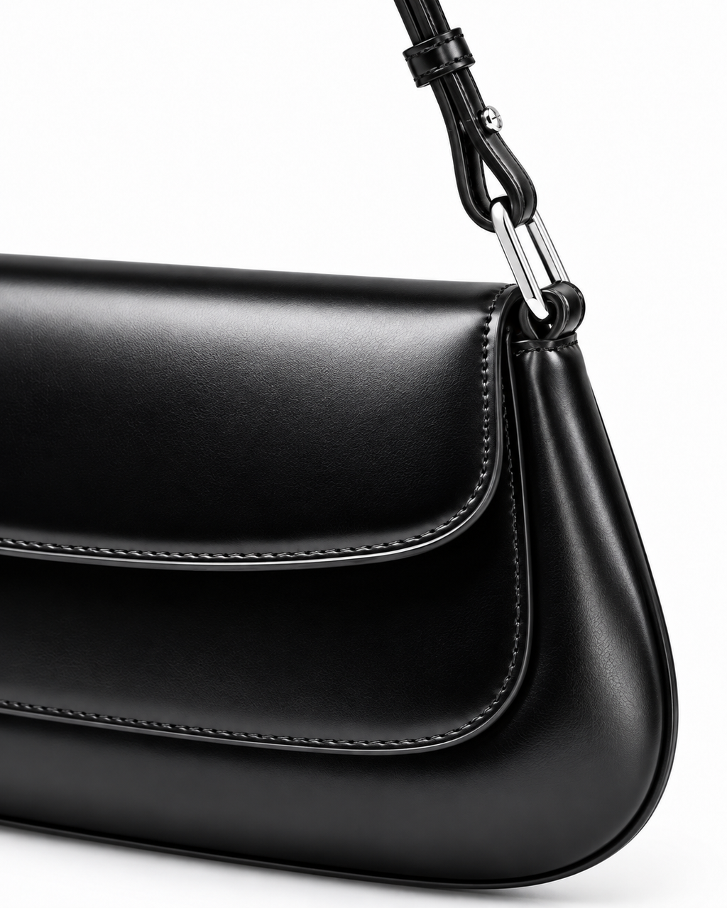 The Marcella Shoulder Bag in Nero, close-up detail