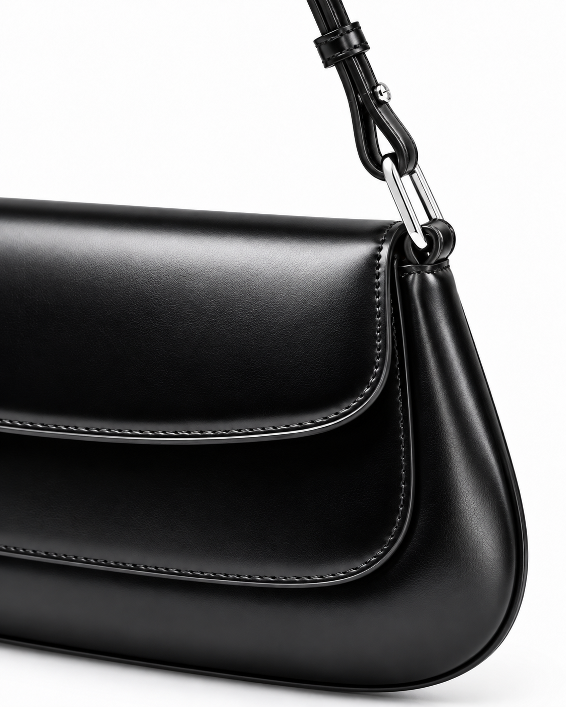 The Marcella Shoulder Bag in Nero, close-up detail