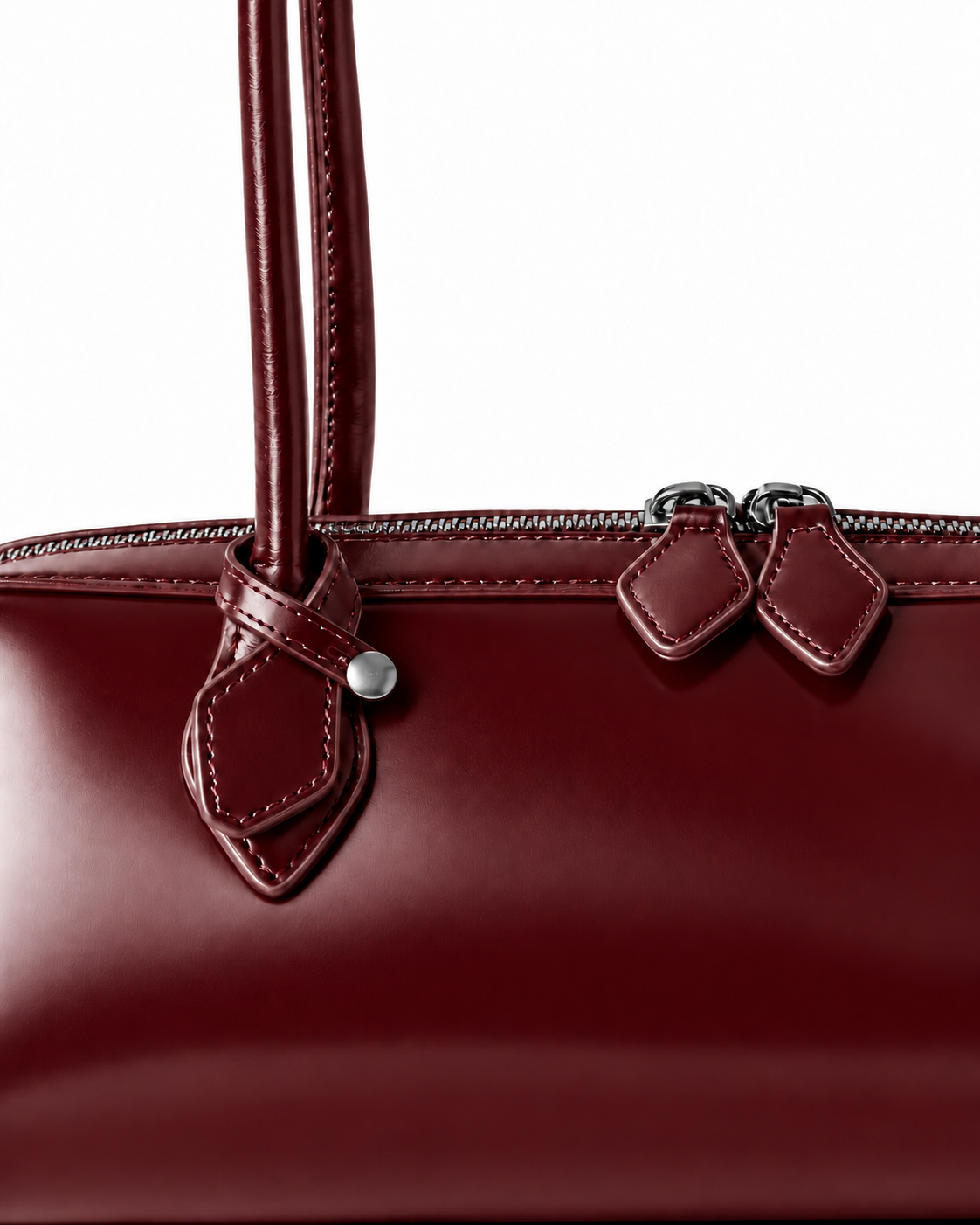 The Aurelia Shoulder Bag in Barolo, close-up detail